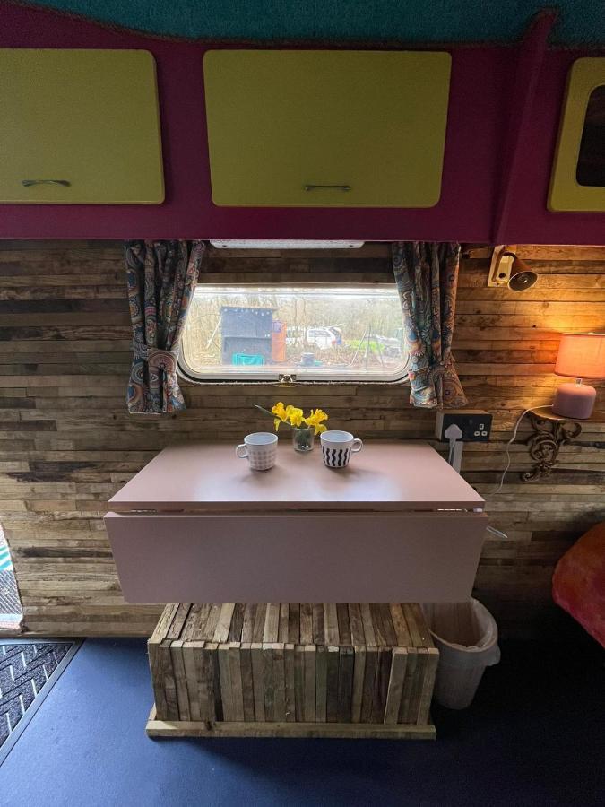Budget Stay, In Lovely Private Setting With Rustic Charm, Log Burner, Fire Pit, Campers Kitchen & Eco Loo No Bedding Supplied Нарбърт Екстериор снимка